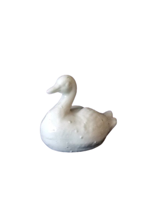 Мини статуэтка лебедь, белая, керамика1 фото