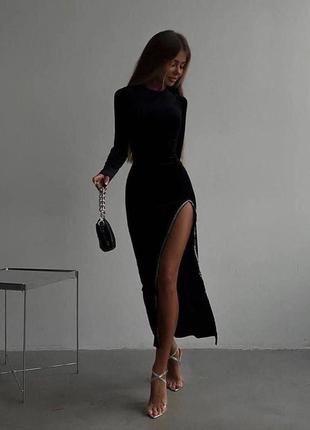 Елегантна сукня тканина:стрейч оксамит 
размеры:42-44;46-48
цвет:черный и зумруд10 фото