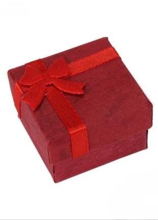 Коробочка для прикрас подарункова коробка червона для каблучки сережок підвіски