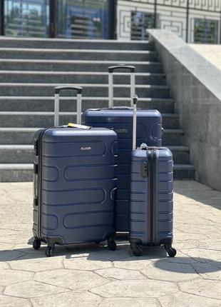 Якісна валіза по низькій ціні ,пластик ,4 колеса ,дорожня сумка ,кодовий замок,чемодан ,ручна поклажа ,середній ,великий2 фото