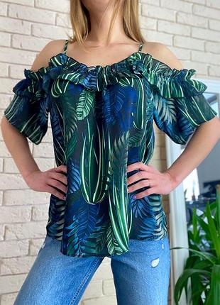 Блузка майка на бретельках з воланом