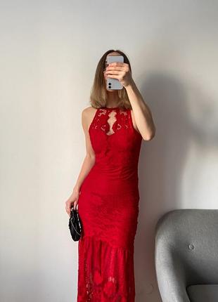Красное вечернее платье макси из кружева3 фото