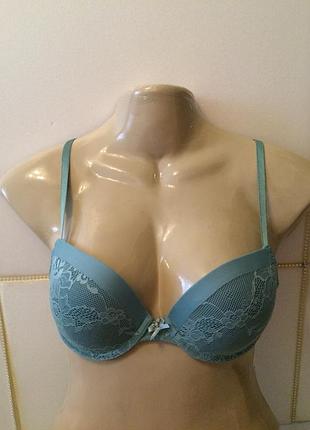 Бюстгальтер пуш ап dyanne 70с