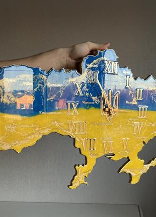 Годинник настінний з епоксидної смоли "карта україни" 40x25 см