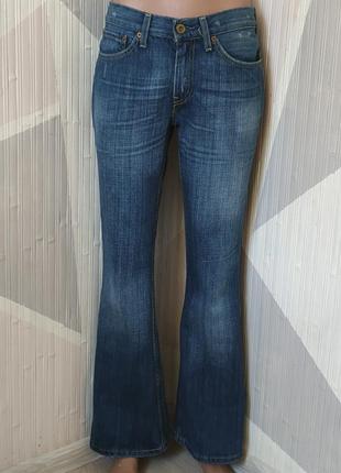 Джинсы женские levi's, p w28/l30