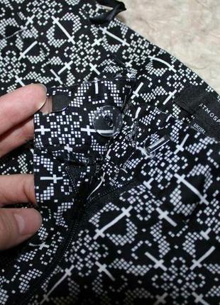 Эффектные укороченные зауженные брюки, брюки в орнамент atmosphere3 фото