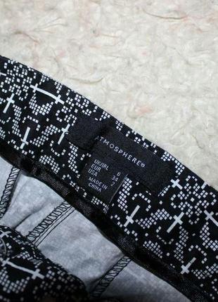 Эффектные укороченные зауженные брюки, брюки в орнамент atmosphere4 фото