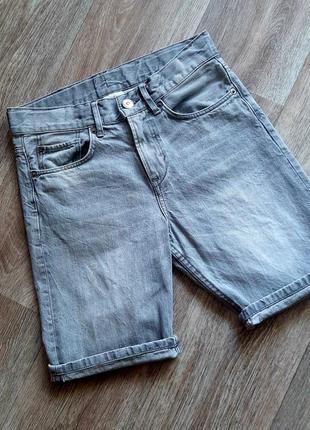 Стильные серые шорты / h&m / шорты для мальчика / 140 / джинсы / серые джинсовые шорты /