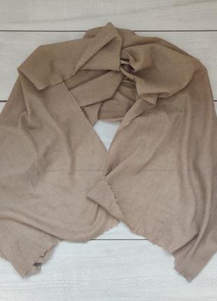 Кашемировый базовый шарф палантин бежевого коричневого цвета logg2 фото
