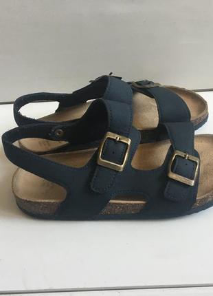 Сандалі босоніжки для хлопчиків р. 33 primark