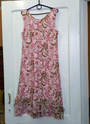 Платье шифоновое на подкладке  актуального цветочного рисунка.2 фото