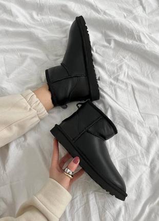 Жіночі 
ugg mini black premiun leather8 фото