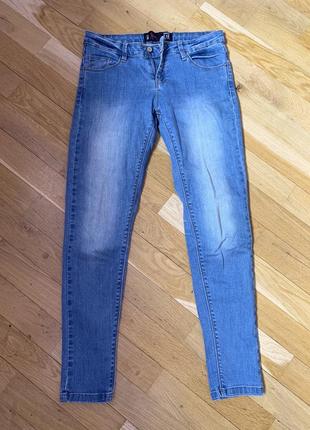 Класичні джинси slim від cropp