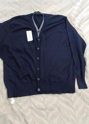 Класний кардиган з кишеньками