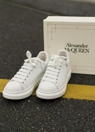 Alexander mcqueen triple white повністю білі шкіряні кросівки (36-41)😍8 фото