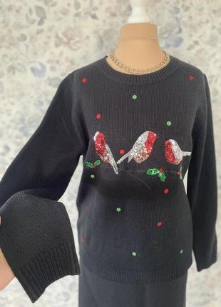 Різдвяний чорний светр джемпер з вишитими пташками снігирями м2 фото