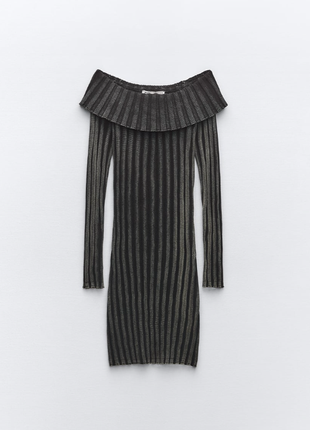 Zara - трикотажна сукня з мармуровими смугами та відкритими плечима2 фото