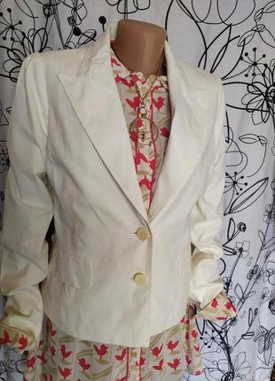 Нарядный масляный пиджак коллекция by madonna от h&m