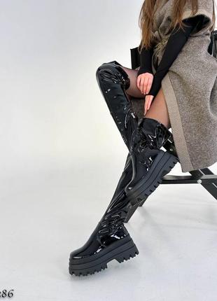 Магічна коробка сюрприз з вилітаючими кубиками, креативний подарунок на свято