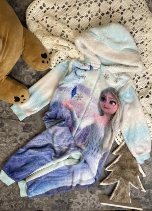 Теплий ромпер ельза primark 5-6 110-116 велсофт крижане серце холодне frozen elsa комбінезон піжама кігурумі1 фото