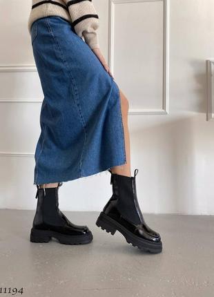Челси женские черные кожаные лаковые ботинки зима4 фото