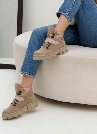 Замшеві жіночі демісезонні/зимові черевики на шнурівці