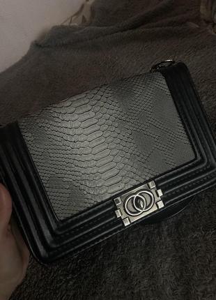 Сумка під chanel boy