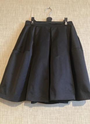 Чёрная расклешённая юбка миди imperial