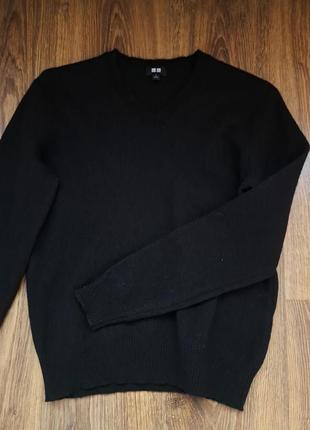 Теплый, пушистый свитер uniqlo, шерсть, размер s.3 фото