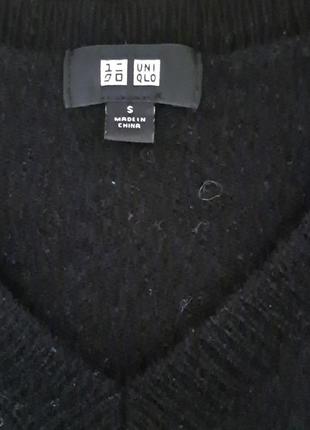 Теплый, пушистый свитер uniqlo, шерсть, размер s.7 фото