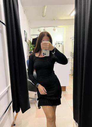 Чорна віскозна базова приталена сукня boohoo3 фото