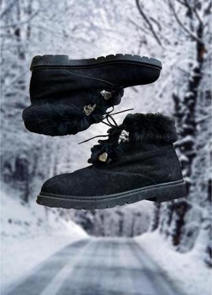 Зимові замшеві черевики viva moda чорні з хутром