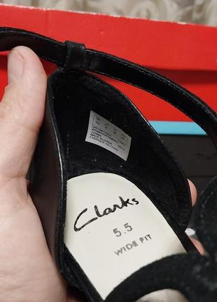 Новые кожаные удобные брендовые туфли clarks6 фото