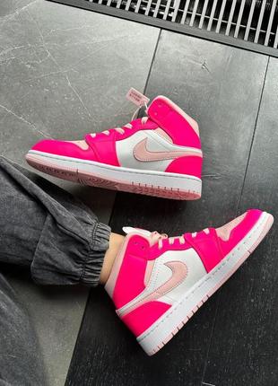 Nike air jordan 1 retro hight pink