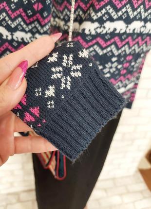 Новый стильный яркий свитер в зимний снежный орнамент, размер хс-с5 фото