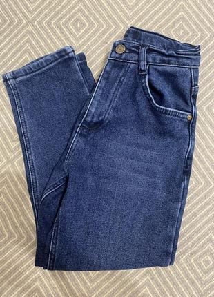 Утепленные джинсы на мальчика 128-134р, состояние новых!