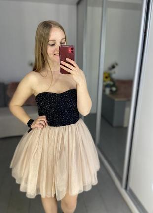Неймовірна мила коктейльна сукня у стилі барбі