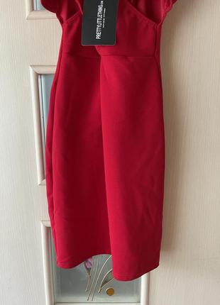 Платье мини красное с переплётом plt, prettylittlething4 фото
