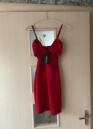Платье мини красное с переплётом plt, prettylittlething2 фото