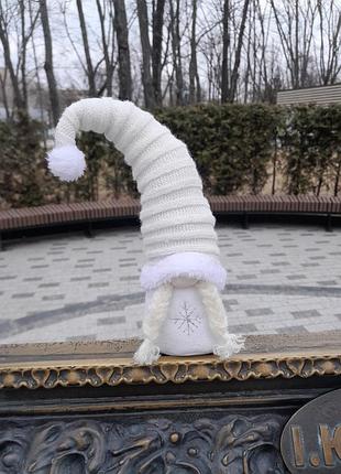 Пара скандинавських новорічних гномів, дід мороз та снігурка, інтер'єрна іграшка ручної роботи