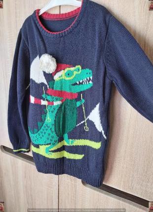 Новый фирменный nutmeg свитер с рисунком "новогодний крокодил" на мальчика 8- 9 лет3 фото