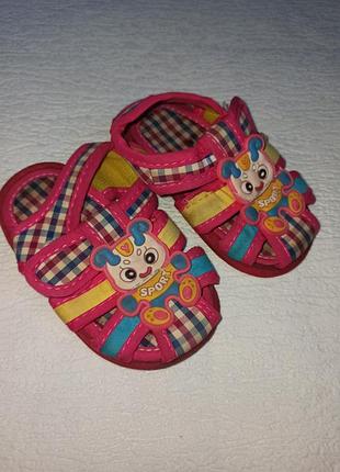 Босоніжки для дівчинки 18 розмір