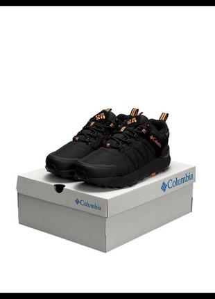 Columbia facet low trinsulate black white termo