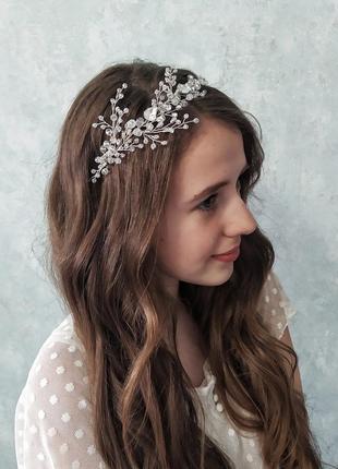 Ободок с хрустальных бусин