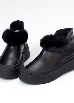 Шкіряні зимові черевики короткі у чорному кольорі від українського виробника 🖤6 фото