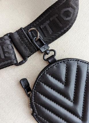 Женская мини сумка клатч lv (louis vuitton) черная5 фото