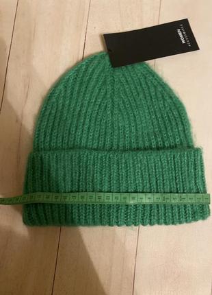 Женская шапка,зеленая шапка,дитская шапка, золотая шапка,вязанная шапка,теплёнка женская шапка6 фото