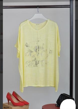 Жовта футболка з малюнком квітами батал великий розмір1 фото
