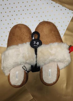 Продам тапочки ardene