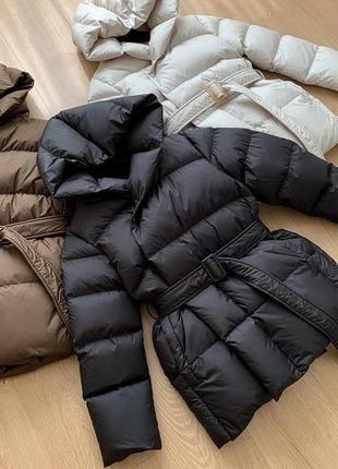 Куртка женская длинная короткая теплая осенняя зимняя демисезонная на осень зима черная бежевая коричневая с капюшоном стеганая базовая батал с поясом5 фото